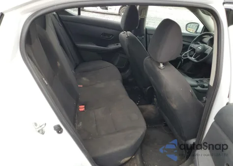 2024 Nissan Sentra S z USA, uszkodzony, nr VIN 3N1AB8BV6RY242626